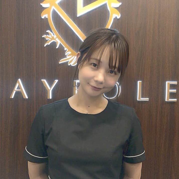 真奈さんのインスタグラム写真 - (真奈Instagram)「レイロール1日スタッフ ありがとうございました🧡 . 次回来店は06/29(土)です！ 錦糸町店です☺️ 待ってます！ . . . . . . . #レイロール #脱毛男子 #美容男子 #メンズ脱毛 #メンズ脱毛サロン #ヒゲ脱毛 #脱毛 #メンズサロン #髭脱毛 #vio脱毛 #全身脱毛 #グラビア広報部 #ひげ脱毛 #渋谷 #錦糸町 #新宿 #鹿児島」5月23日 17時52分 - manatmnt0116