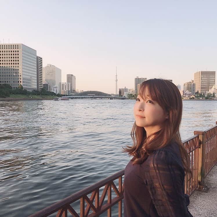 くぼたみかのインスタグラム：「#Summer has started...❤️ #夏 #skytree #tokyo #japan #テラス #幸せ」
