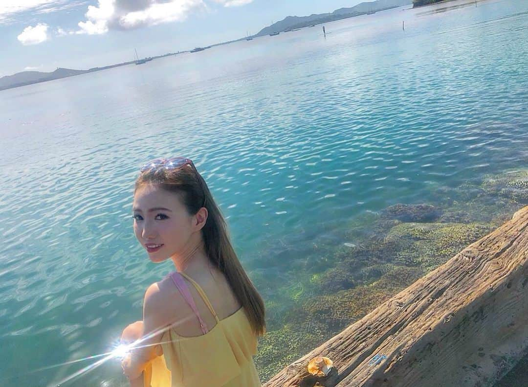 彩田真鈴さんのインスタグラム写真 - (彩田真鈴Instagram)「きらっきらの海✨ #hawaii #ハワイ #旅行 #海外旅行 #ハワイ旅行 #ハワイコーデ #海 #beautiful #beach #l4like #l4l #f4f #instagood #instalike #fff #instafollow」5月23日 18時31分 - marin05231