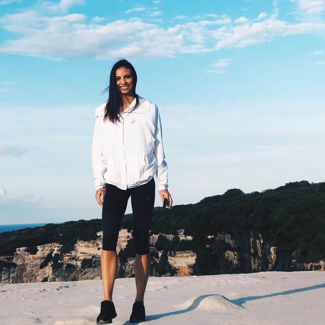 テイレイハ・クラークのインスタグラム：「Sucker for a pretty view」