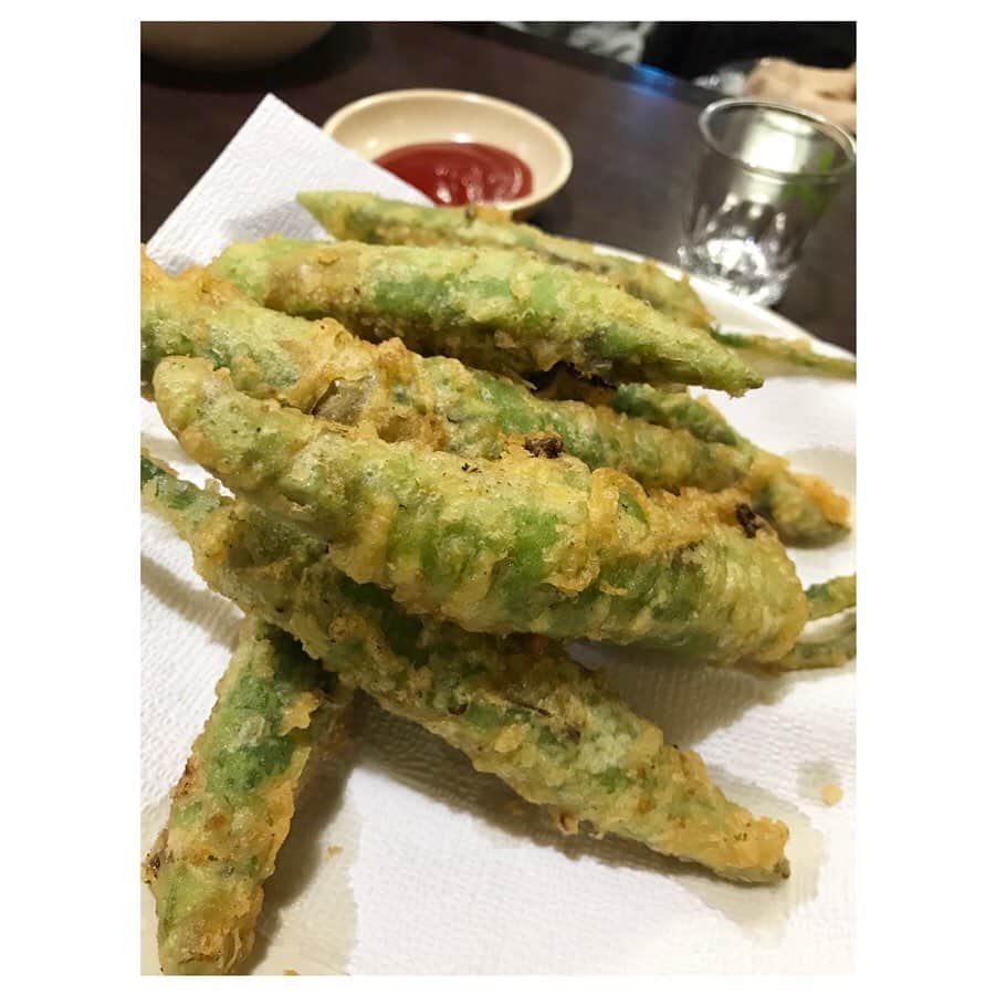 藤森香衣さんのインスタグラム写真 - (藤森香衣Instagram)「有名だというお店。 또 가고 싶어😆💕 週末だったら、私も もっと飲みたかったよ🍻  カロスキルの近くだというのに 新宿にありそうなお店。  すごい広いのに人がいっぱいで、 尋常じゃないスタイルの 美男美女が、沢山いた。  #seoul #korea  #ソウル #韓国旅行 #韓国 #居酒屋さん #食べ物も美味しい #二軒目なのに頼み過ぎ #ガイドブックに載ってない  #大人ソウル旅 #kaeたび🇰🇷」5月23日 19時34分 - kaefujimori