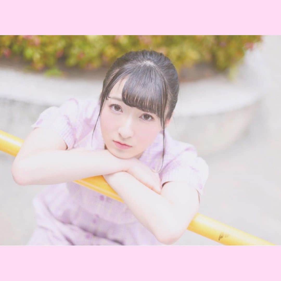 牧村一穂のインスタグラム：「🌼お知らせ🌼FINEBOYSさんの連載企画に掲載していただいております🌷ぜひご覧ください👟 、 #FINEBOYS#ミスコン#女子大生#スニーカー#被写体#被写体になります#サロンモデル#サロンモデル募集中」