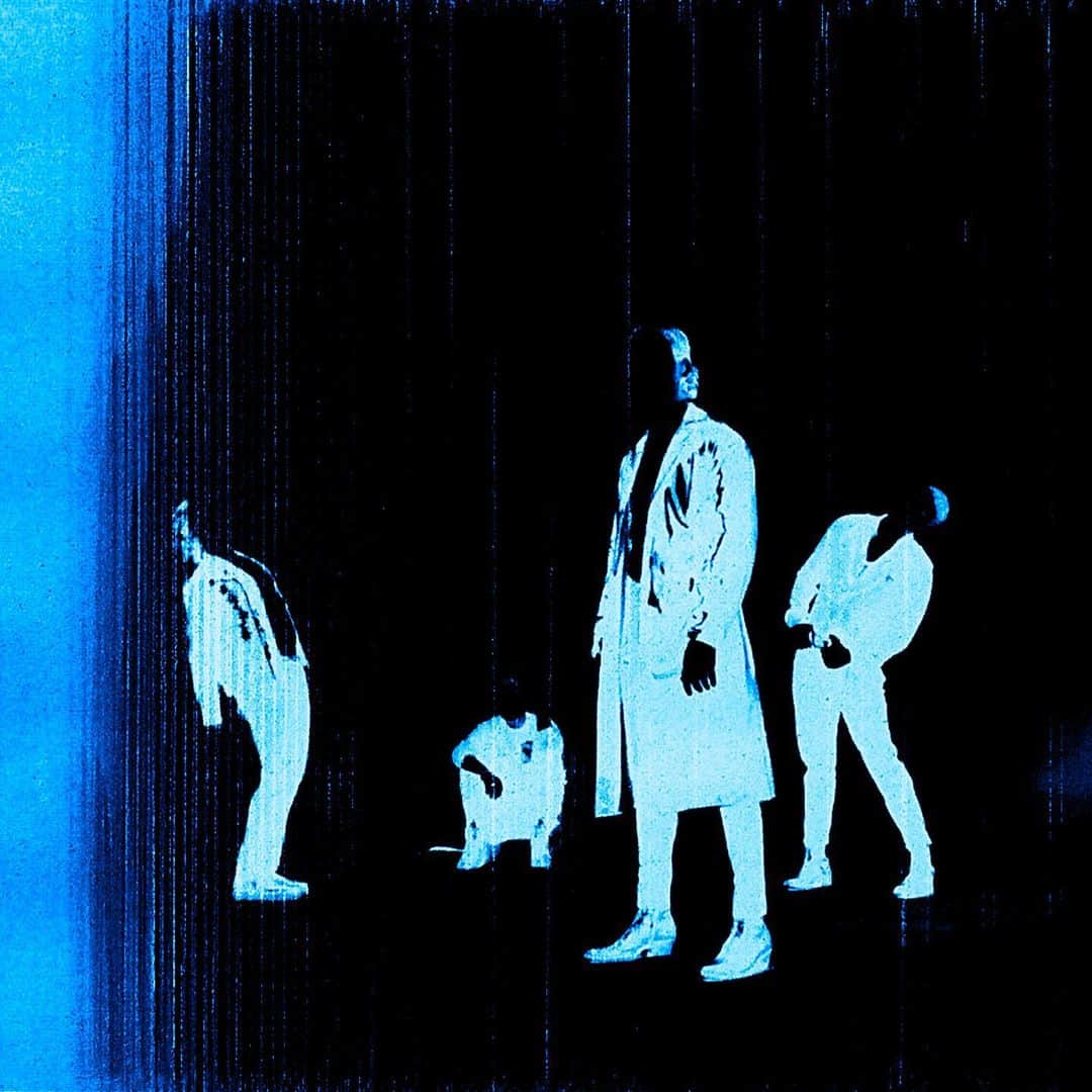 5 Seconds of Summerさんのインスタグラム写真 - (5 Seconds of SummerInstagram)「EASIER // OUT NOW」5月23日 21時01分 - 5sos