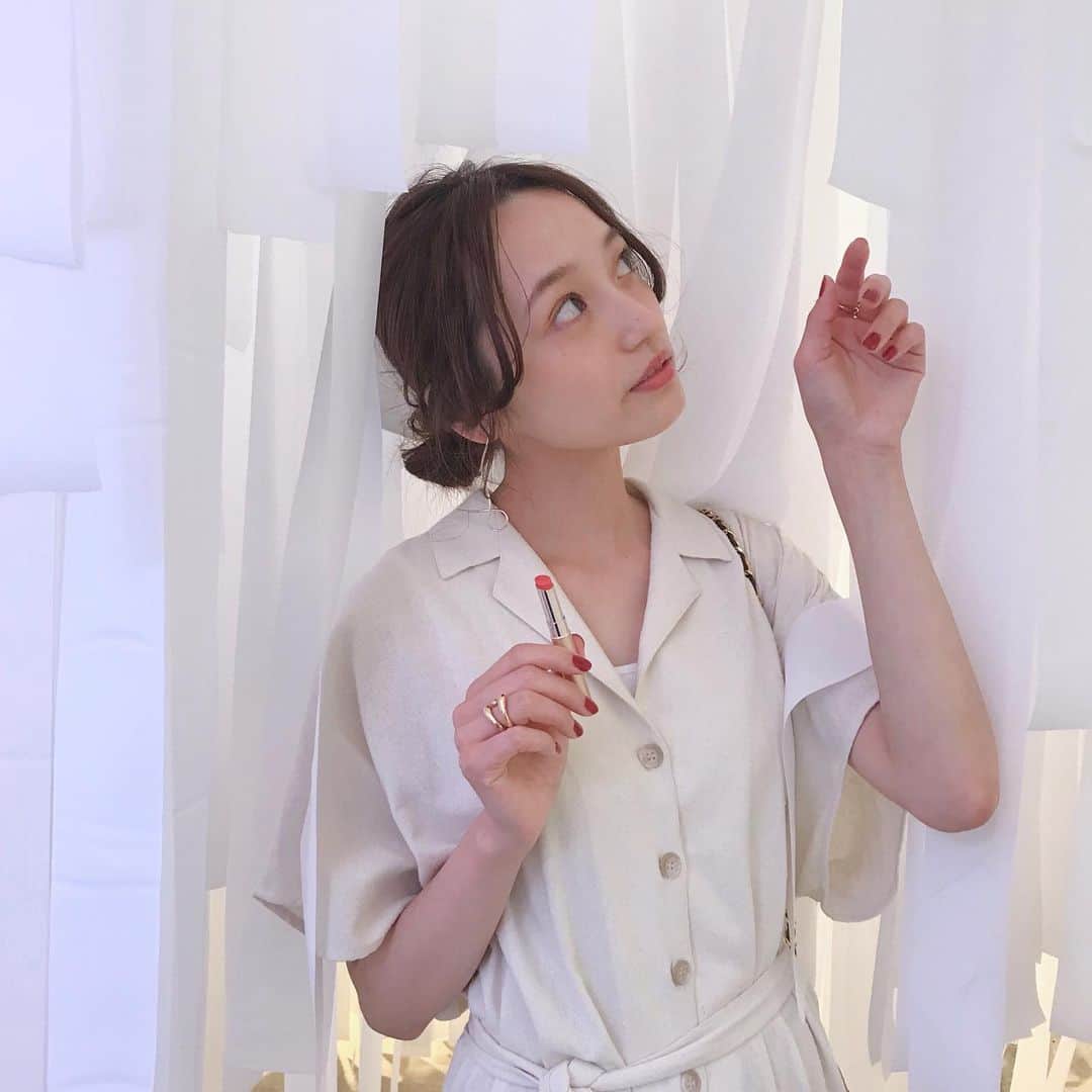 江本るり恵さんのインスタグラム写真 - (江本るり恵Instagram)「OPERA「リップティント」「シアーリップカラー」リニューアルイベントへ。 オレンジメイクに合わせて新しくなったSHEER LIP COLOR の06MARMALADEを。 １本で潤いが持続するので普段リップ必須な私には嬉しいアイテム🧡 発色よく、透明感があっていい感じです◎ #operacosmetics #new_opera #PR」5月23日 21時13分 - emotorurie
