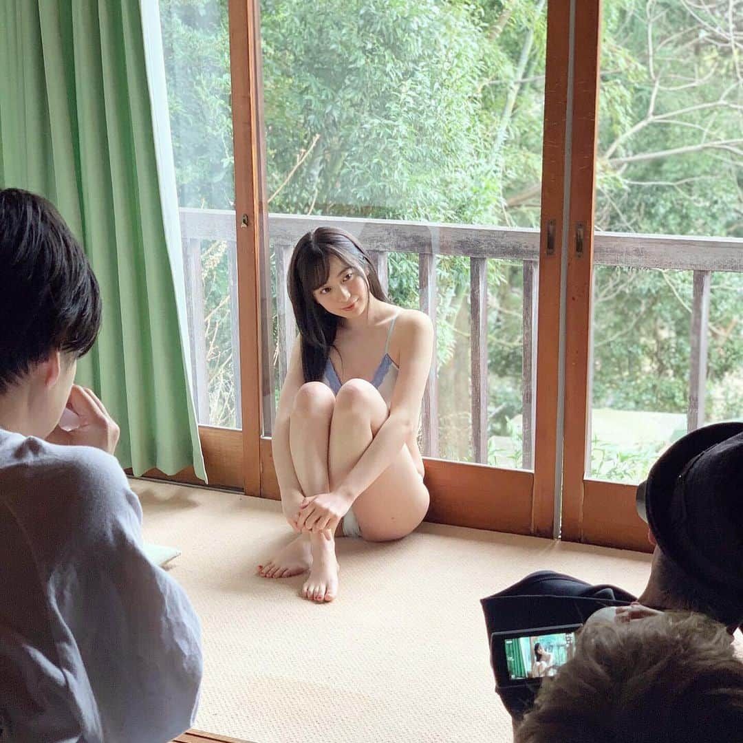 農海姫夏さんのインスタグラム写真 - (農海姫夏Instagram)「オフショットです☺︎ ・ ・ 次の投稿からはこの前行ったディズニーの写真になるかと思うのですが、 お付き合いください🥺 ・ ・ #ヤンマガ#ヤングマガジン」5月23日 21時33分 - hina_noumi