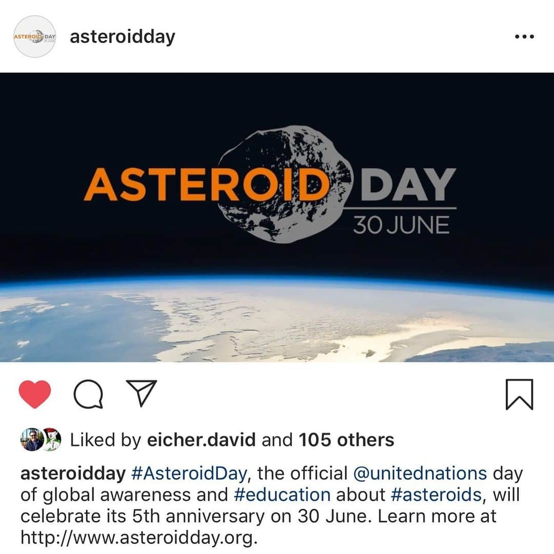 ブライアン・メイさんのインスタグラム写真 - (ブライアン・メイInstagram)「An asteroid strike is just one of the many threats hanging over our planet. But it’s one we might just be able to do something about. Bri」5月23日 22時15分 - brianmayforreal