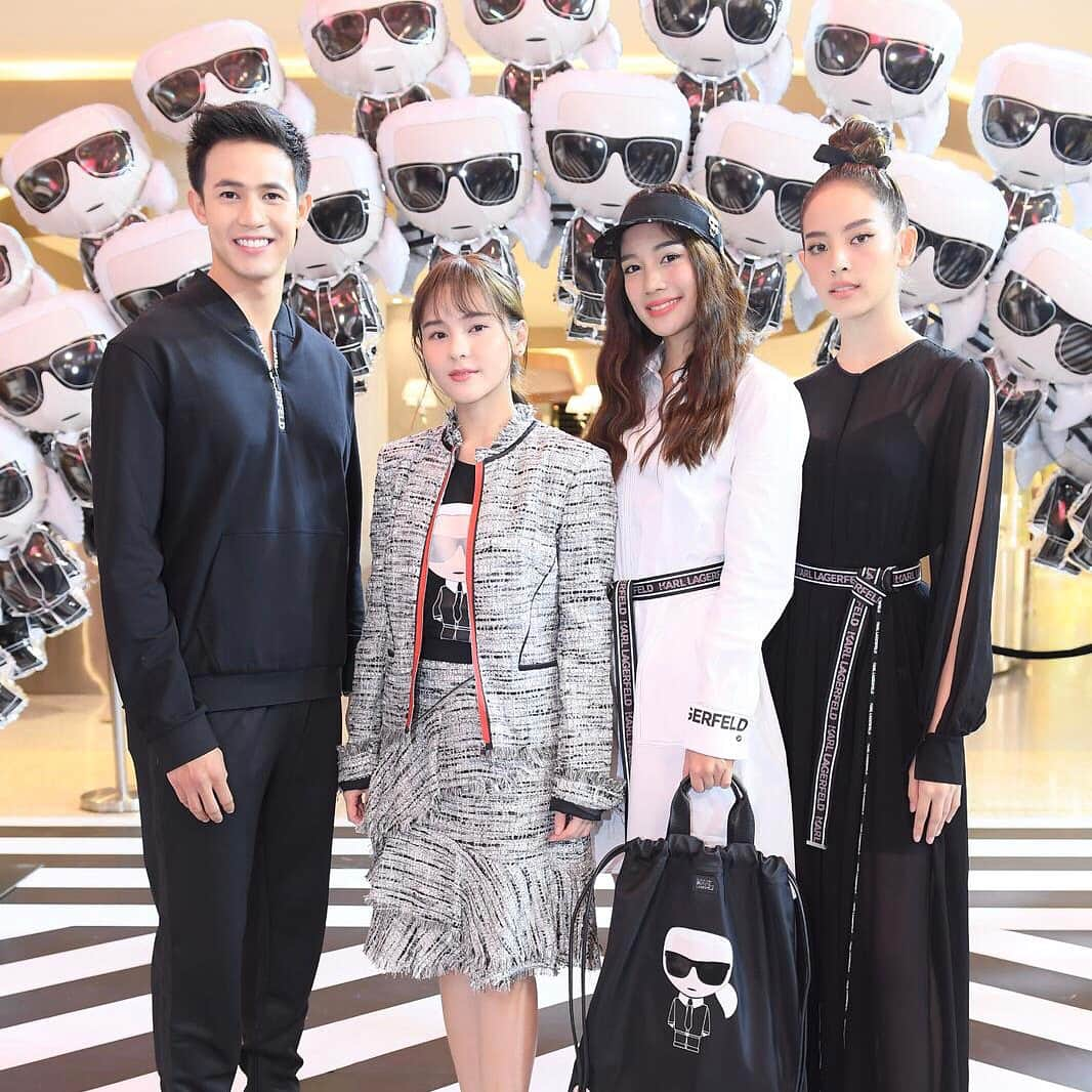 カールラガーフェルドさんのインスタグラム写真 - (カールラガーフェルドInstagram)「Hello, Bangkok! A new #KARLLAGERFELD store is now open at @centralworld (first floor). Drop by to experience the complete world of KARL!」5月23日 22時53分 - karllagerfeld