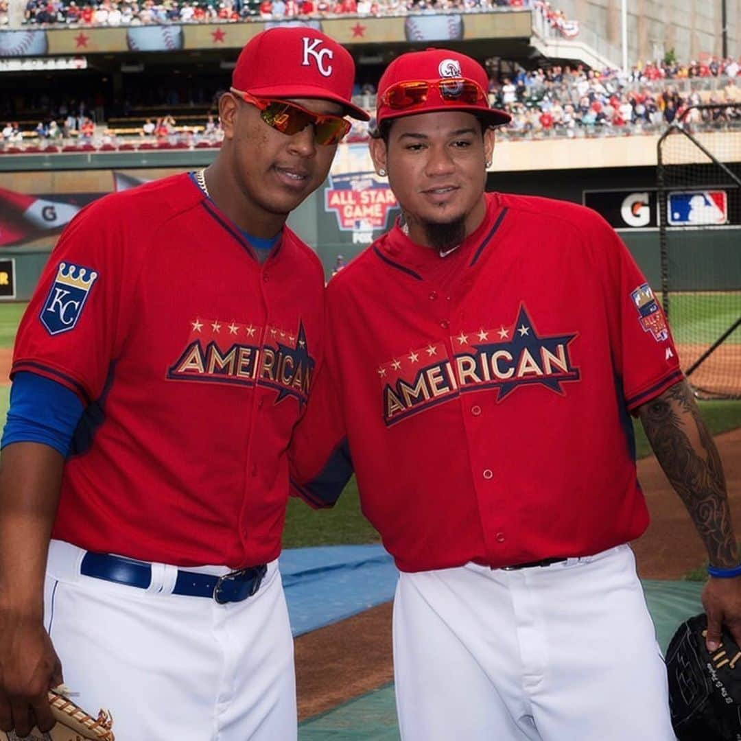 サルバドール・ペレスさんのインスタグラム写真 - (サルバドール・ペレスInstagram)「#tbt🔙  con el Rey 👑  #allstargame2014 @therealkingfelix34  la gente de #valencia」5月23日 22時54分 - salvadorp13