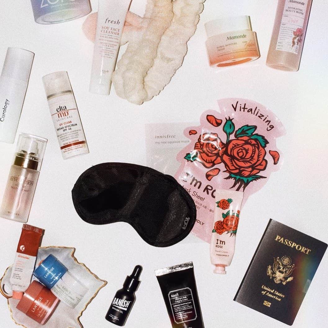 TONYMOLY USA Officialさんのインスタグラム写真 - (TONYMOLY USA OfficialInstagram)「Travel essentials🌹💕 #xoxoTM #TONYMOLYnMe #TMinflight // 📸: @skinlove.selflove」5月23日 23時12分 - tonymoly.us_official
