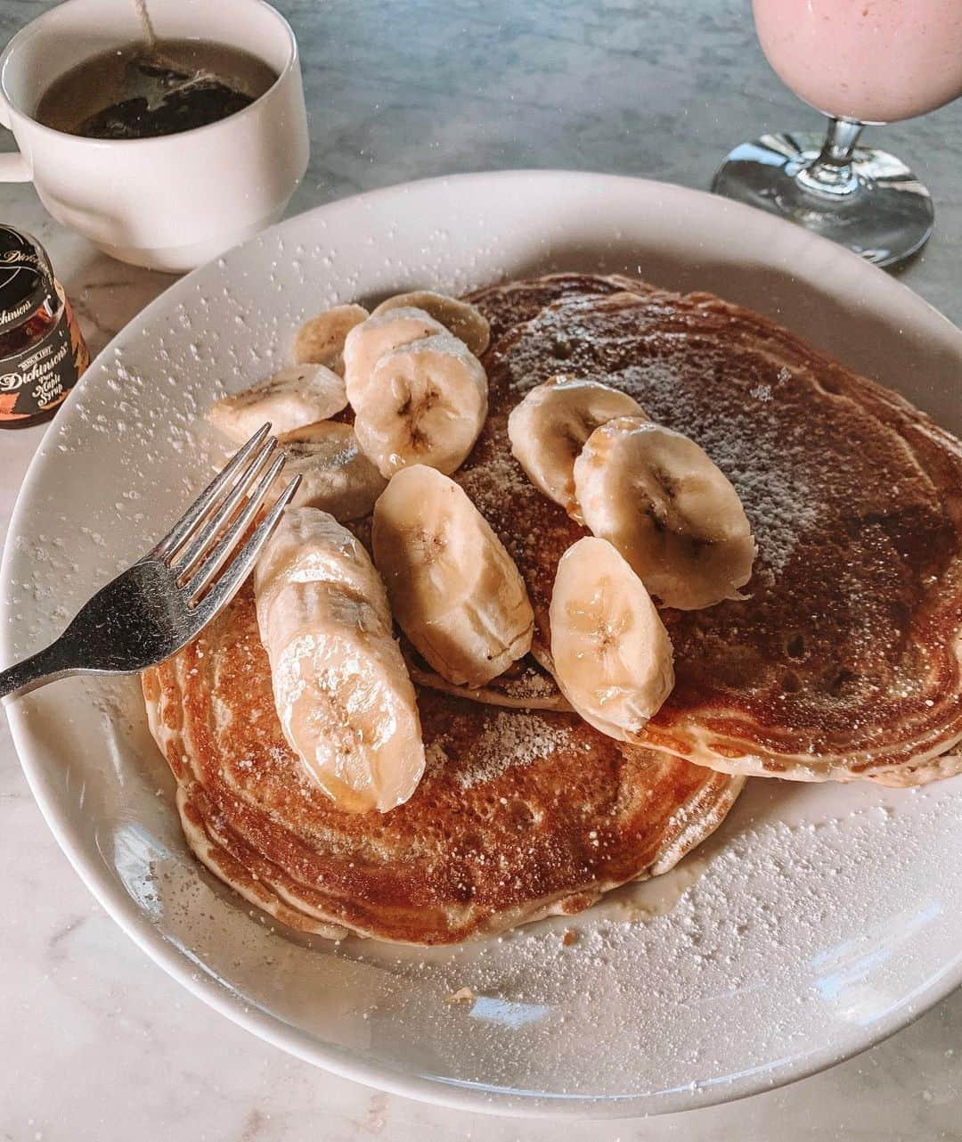 ロッティー・トムリンソンさんのインスタグラム写真 - (ロッティー・トムリンソンInstagram)「breakfast everrryday 😍 @thehollywoodroosevelt」5月23日 23時15分 - lottietomlinson