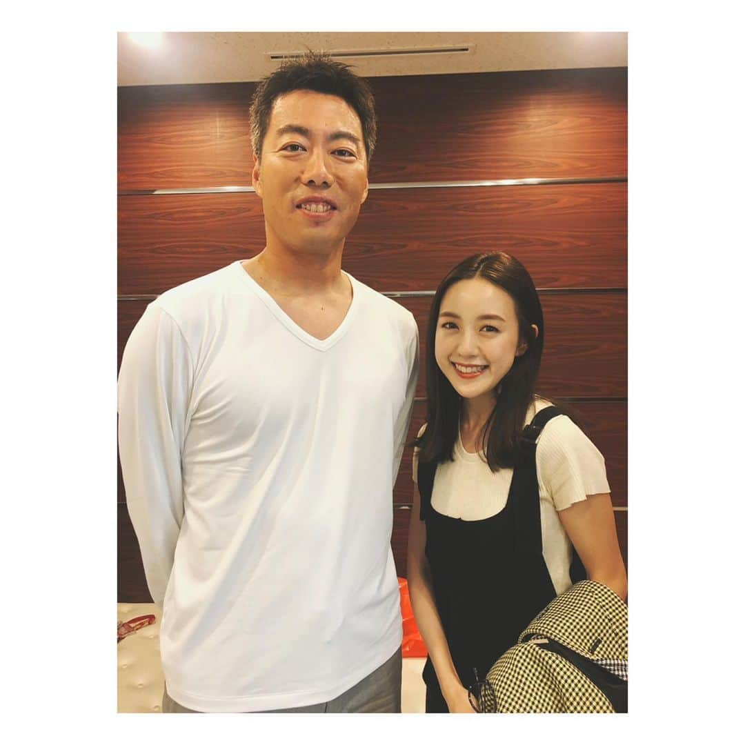 古谷有美さんのインスタグラム写真 - (古谷有美Instagram)「⚾️ NEWS23出演前の上原浩治さんと楽屋で。 スポーツ担当だったころから 優しさとユーモアに溢れる兄貴でした。 21年間お疲れ様でした！ ・ ・ #congratulations #kojiuehara」5月23日 23時51分 - yuumifuruya