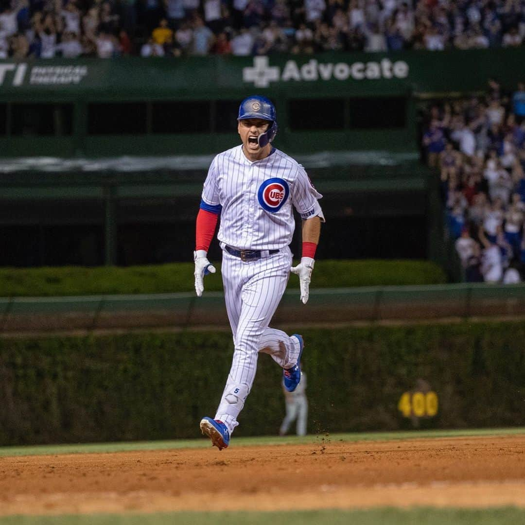 シカゴ・カブスさんのインスタグラム写真 - (シカゴ・カブスInstagram)「The slam, the curtain call and the after-party. #EverybodyIn」5月23日 23時46分 - cubs