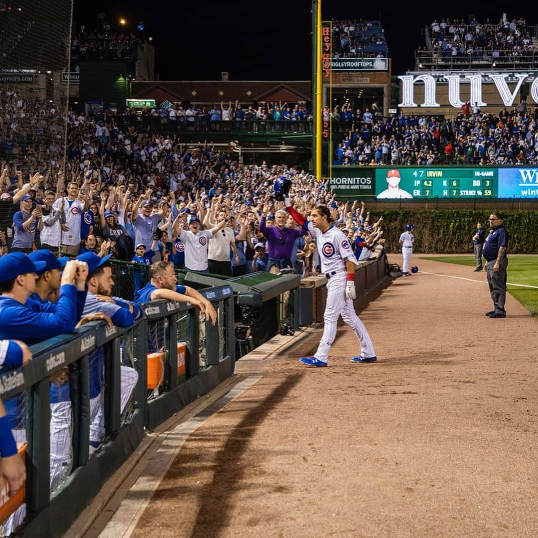 シカゴ・カブスさんのインスタグラム写真 - (シカゴ・カブスInstagram)「The slam, the curtain call and the after-party. #EverybodyIn」5月23日 23時46分 - cubs