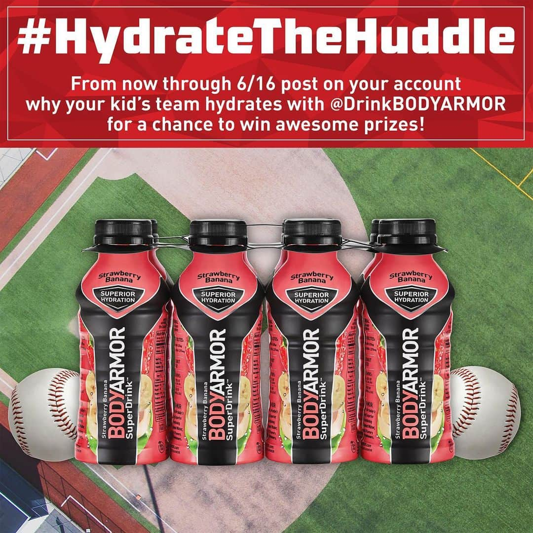 マイク・トラウトさんのインスタグラム写真 - (マイク・トラウトInstagram)「#TBT!! Enter #HydrateTheHuddle from now til June 16th for a chance to win prizes for your kid’s team. Enter by posting why your kid’s team hydrates with BODYARMOR, tag @DrinkBODYARMOR, use the hashtag #HydrateTheHuddle!!」5月24日 0時07分 - miketrout