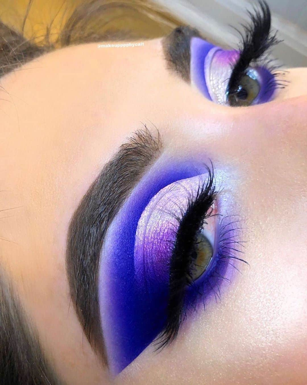 Anastasia Beverly Hillsさんのインスタグラム写真 - (Anastasia Beverly HillsInstagram)「😍 @makeuppppbycait  Using the #ABHxAlyssaEdwards Palette & Icy Loose Pigment」6月22日 3時30分 - anastasiabeverlyhills