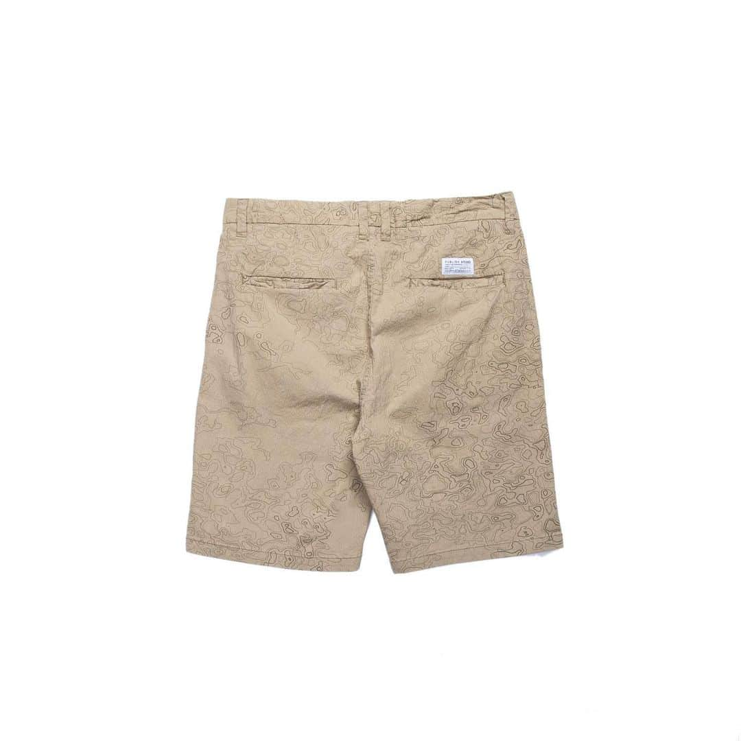 パブリッシュブランドさんのインスタグラム写真 - (パブリッシュブランドInstagram)「Introducing the “Goran” shorts in the Tan color way. If you look closely, it features a familiar camo print on the shorts. This is the signature camo that is synonymous with our brand since day 1. We just flipped the pattern into an outline to make it more unique. To us, the camo represents camaraderie, alliance, sticking together through thick and thin... a band of brothers. This is what Publish is about. It’s about sticking with those who support you. Understanding your published vision since day 1. Like a FREAKEN FAMILY! ❤️ Got all teary writing this. #TodayForTomorrow #PantsForAll #Nike #NikeSpiridon」6月22日 4時08分 - publishbrand