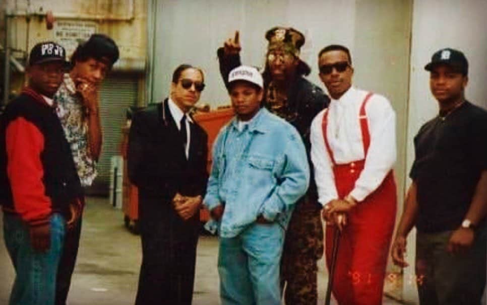 MCハマーのインスタグラム：「🙏🏿Eazy E R.I.P.🙏🏿DJ Quik👊🏾💯2nd to None,Freedom Williams and Bootsy Collins !!!! 🕺🏿On the set of my "2LEGIT 2QUIT" short film 🎞」
