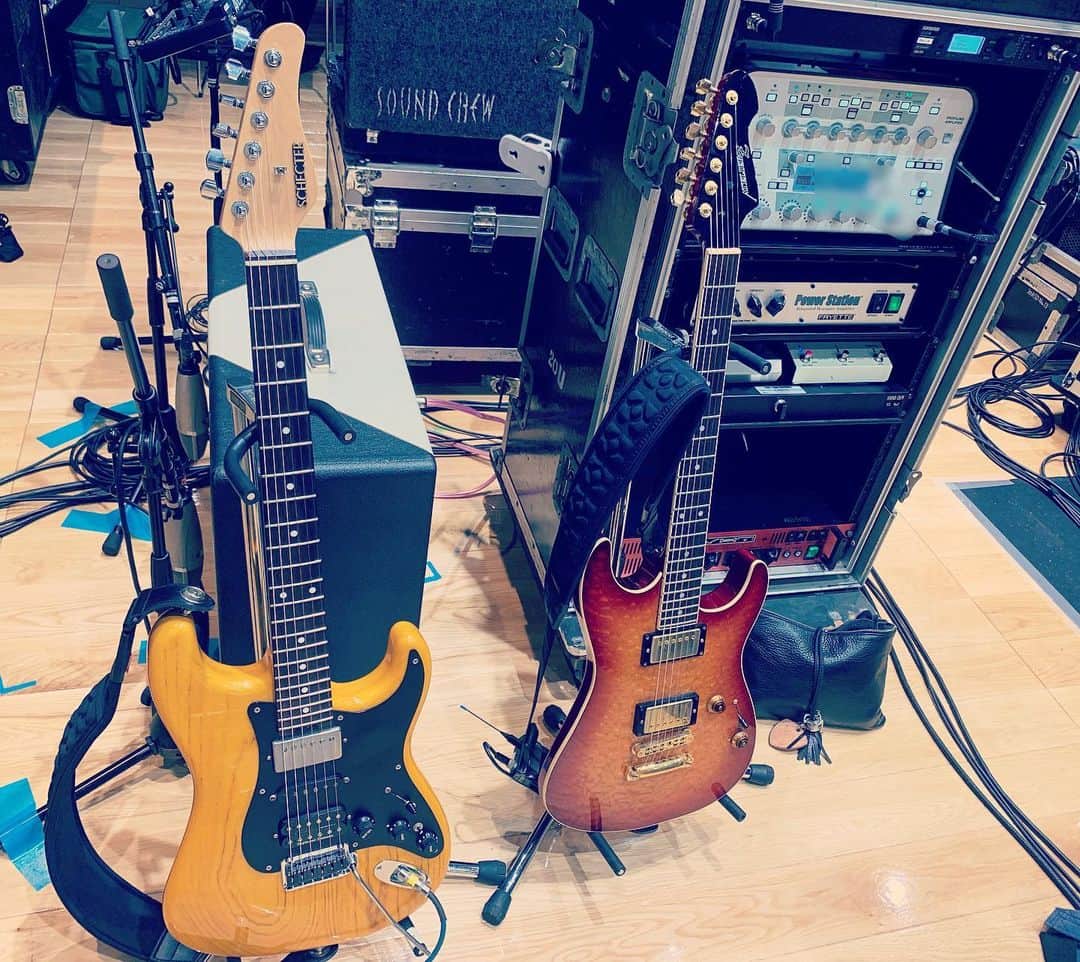 マサ小浜さんのインスタグラム写真 - (マサ小浜Instagram)「Rehearsal Days!! #livemusic #schecter #atlierz #guitar #guitars #kemper」6月21日 20時32分 - masakohama1