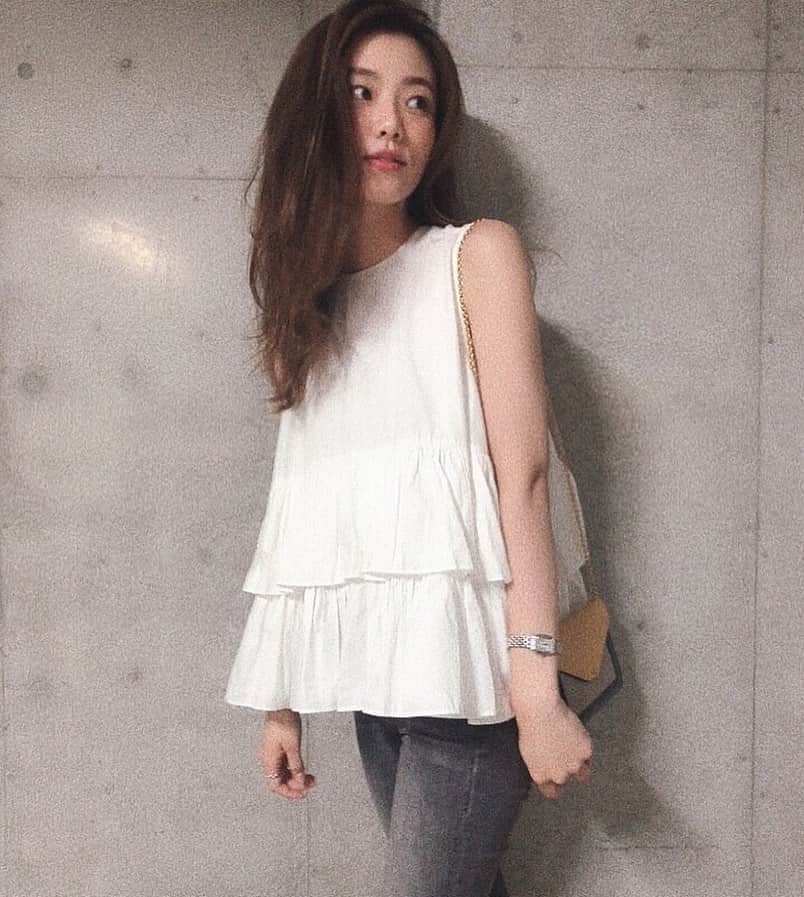 王子咲希(saki ouji)さんのインスタグラム写真 - (王子咲希(saki ouji)Instagram)「. たみちゃんがプレゼントしてくれた このトップスのボリューム感が可愛すぎ♡ . #thankyou  #tops#barthdaybash #code#fashion  #instagood #instafashion  #instalike」6月21日 21時00分 - sakiouji