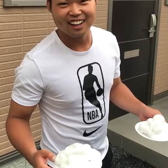 齋藤誠哉のインスタグラム：「愛されてるなーの動画 アメリカでも頑張ってきてくださいね😘 内心リアル寂しい。 #北方悠誠」