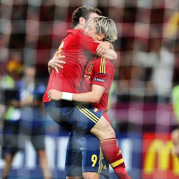 のインスタグラム：「❤️ @fernandotorres」