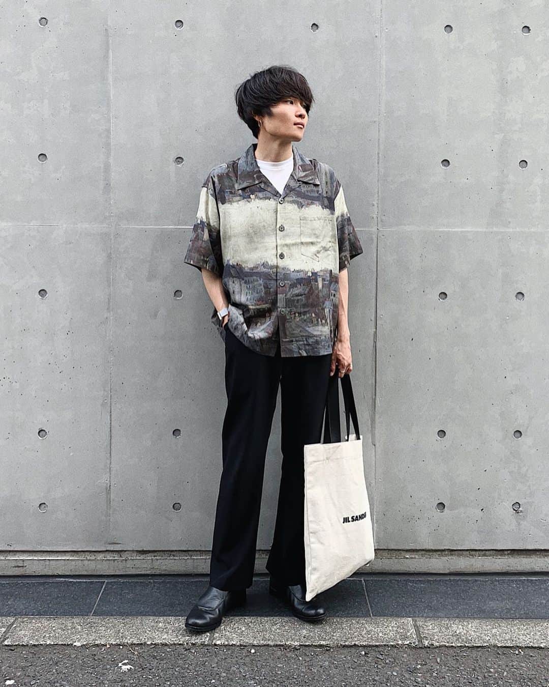 Ryoさんのインスタグラム写真 - (RyoInstagram)「ㅤㅤㅤㅤㅤㅤㅤㅤㅤㅤㅤㅤㅤ 今年の夏は渋めの柄シャツを👔 毎年unusedの柄シャツはどれか買ってる笑  ㅤㅤㅤㅤㅤㅤㅤㅤㅤㅤㅤㅤㅤ shirt:#unused pants:#ryotakashima shoes:#sunsea bag:#jilsander」6月21日 22時02分 - ryo__takashima