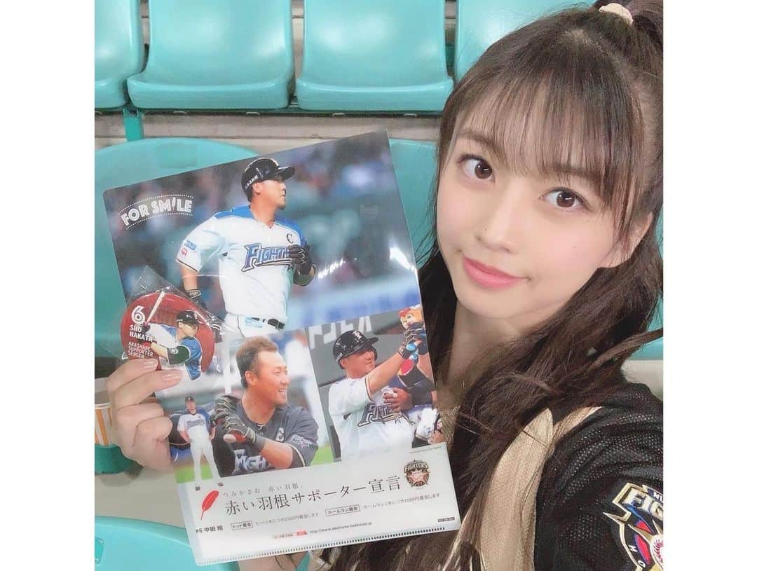 牧野真莉愛さんのインスタグラム写真 - (牧野真莉愛Instagram)「♡ ♡ ⚾️日本生命セ・パ交流戦2019⚾️ 2019/6/21(金)@ナゴヤドーム 中日VS日本ハム ･ うちの試合観に行きました💖 1-9間に合った❣️ ナゴヤドームでの交流戦うれしい✨ ･ くわしくはブログ見てね🐰 ♡ ♡  #日本生命 #ニッセイ #nissay #セパ交流戦2019 #セパ交流戦 #北海道日本ハムファイターズ #lovefighters #中田翔 選手❤ #モーニング娘19 #morningmusume19」6月21日 22時26分 - maria_makino.official