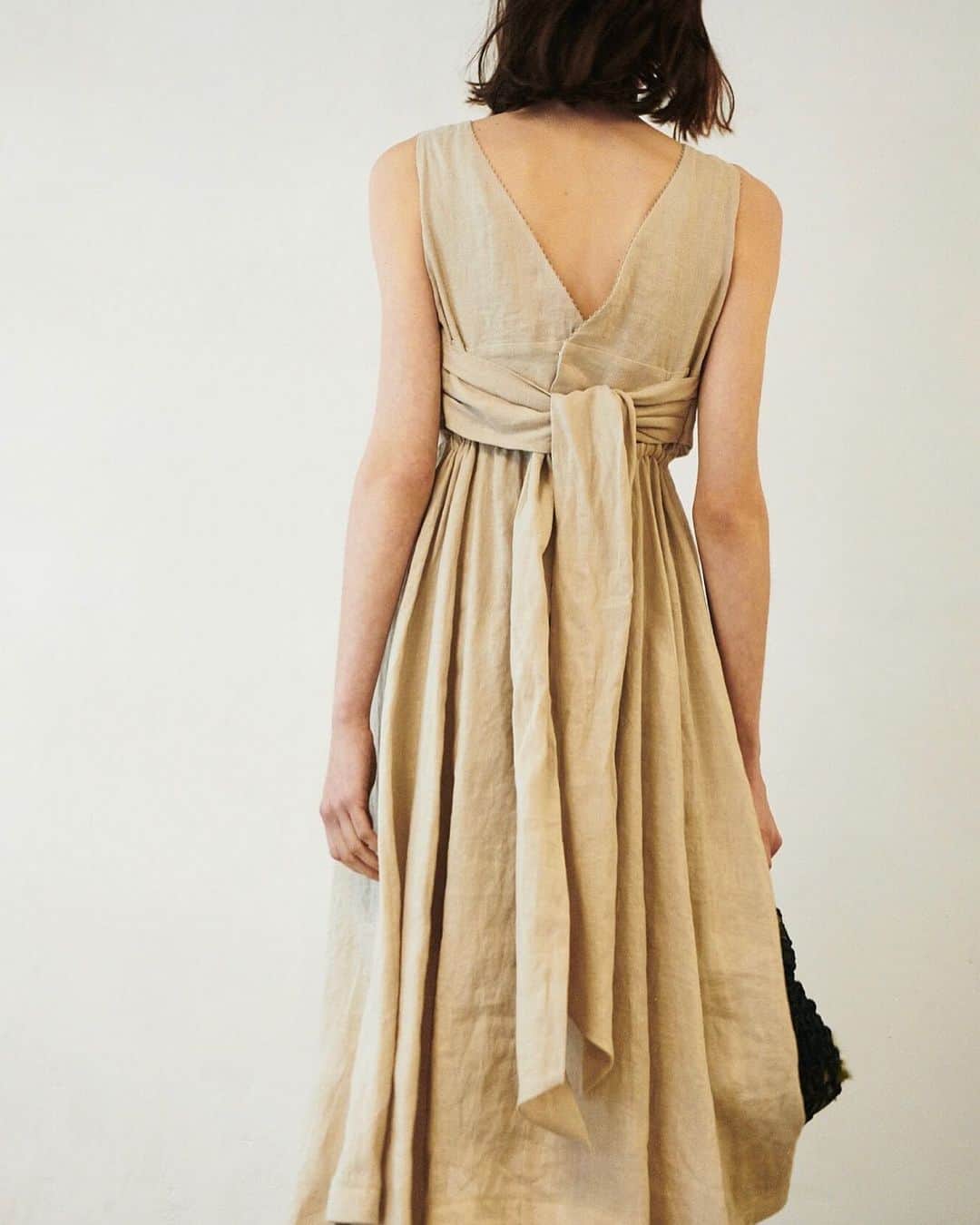 スナイデルさんのインスタグラム写真 - (スナイデルInstagram)「NEW ARRIVAL  Dress 16,000yen+tax  全国店舗にて入荷しております。 #SNIDEL #スナイデル」6月21日 22時28分 - snidel_official