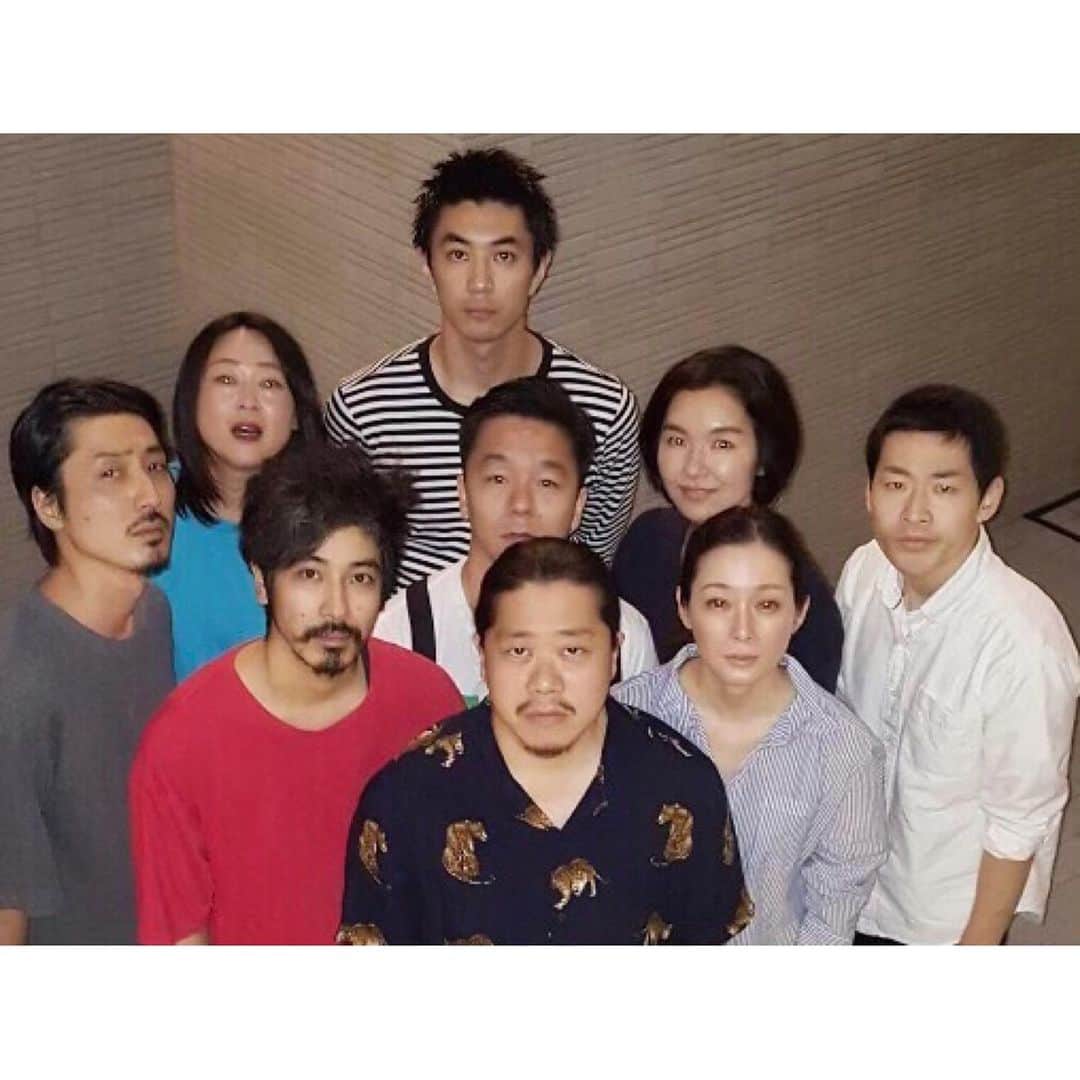 竹中友紀子のインスタグラム：「#出演情報  狼少年 第10回記念公演 「生きても死んでもこんにちは」  お客さまに楽しんでいただける作品にしたいという想いを共有しつつ、大好きな仲間と作品を作り上げる喜びを改めて噛みしめながら日々稽古しています。  本番まで2週間切りました！ 7/3〜7/7@「劇」小劇場 よろしくお願いいたします^ ^  詳細はプロフィールURLをご覧ください。」