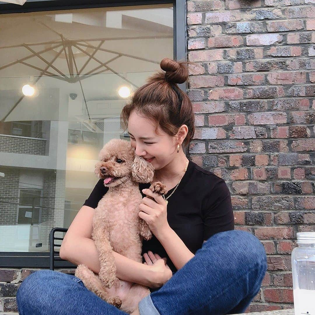 キム・ウンジョンさんのインスタグラム写真 - (キム・ウンジョンInstagram)「작고 소중해🧸🎀」6月21日 23時04分 - eunjung1128