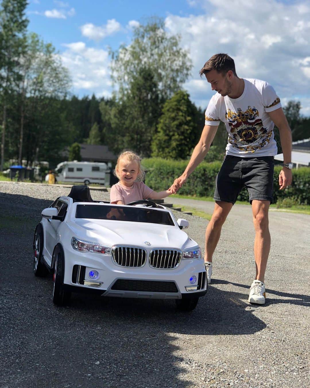 マルティン･リネスのインスタグラム：「❤️」