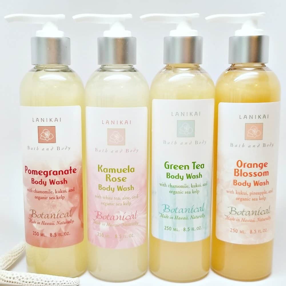 Lanikai Bath and Bodyさんのインスタグラム写真 - (Lanikai Bath and BodyInstagram)「Kailua’s botanical body washes are refreshing, cool and soothing. All natural, 90 percent organic. 🌺🌺🌺 Free of parabens, phthalates, TEA, & dimethicone with super moisturizing shea butter  #lanikaibathandbody #lanikaibeach #lanikaibathandbodyjapan #lanikai #natural #organic」6月21日 23時41分 - lanikaibathandbody