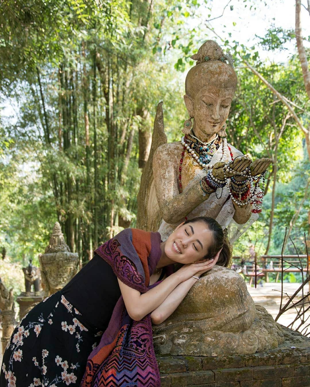 宮城夏鈴さんのインスタグラム写真 - (宮城夏鈴Instagram)「5ヶ月を経て急に Chiang Maiの旅で出会った友達から 沢山の写真が送られてきた  一気に幸せ🌱🌏🌴 また行きたい  #chiangmai #1人旅」6月22日 0時05分 - karin_karin0516