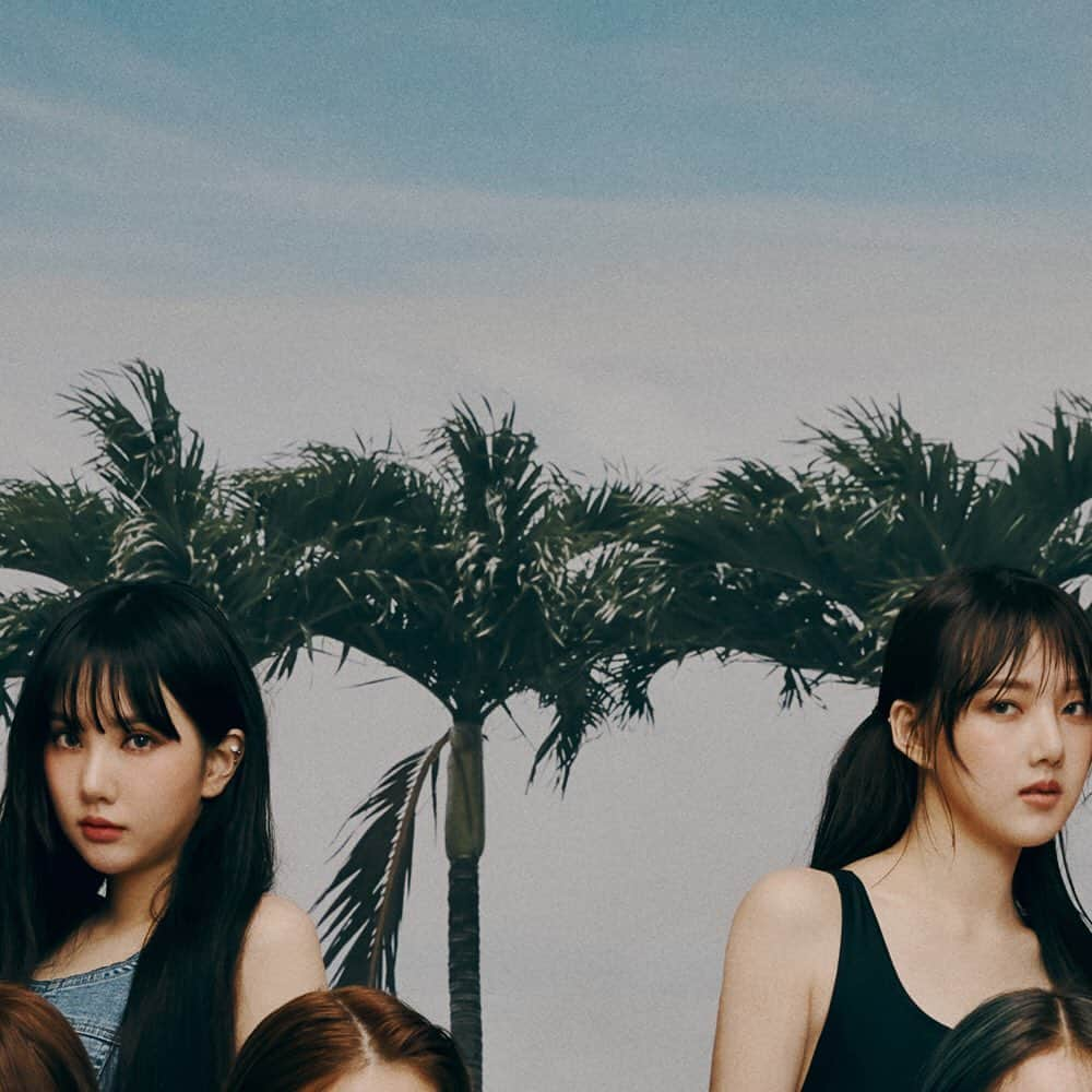 GFriendさんのインスタグラム写真 - (GFriendInstagram)「#여자친구 #GFRIEND  The 7th Mini Album  #FEVERSEASON <MOVING & PHOTO TEASER 2> 🌵 #열대야 (#FEVER) 🎧 2019. 07. 01. PM 6:00 (KST)」6月22日 0時06分 - gfriendofficial