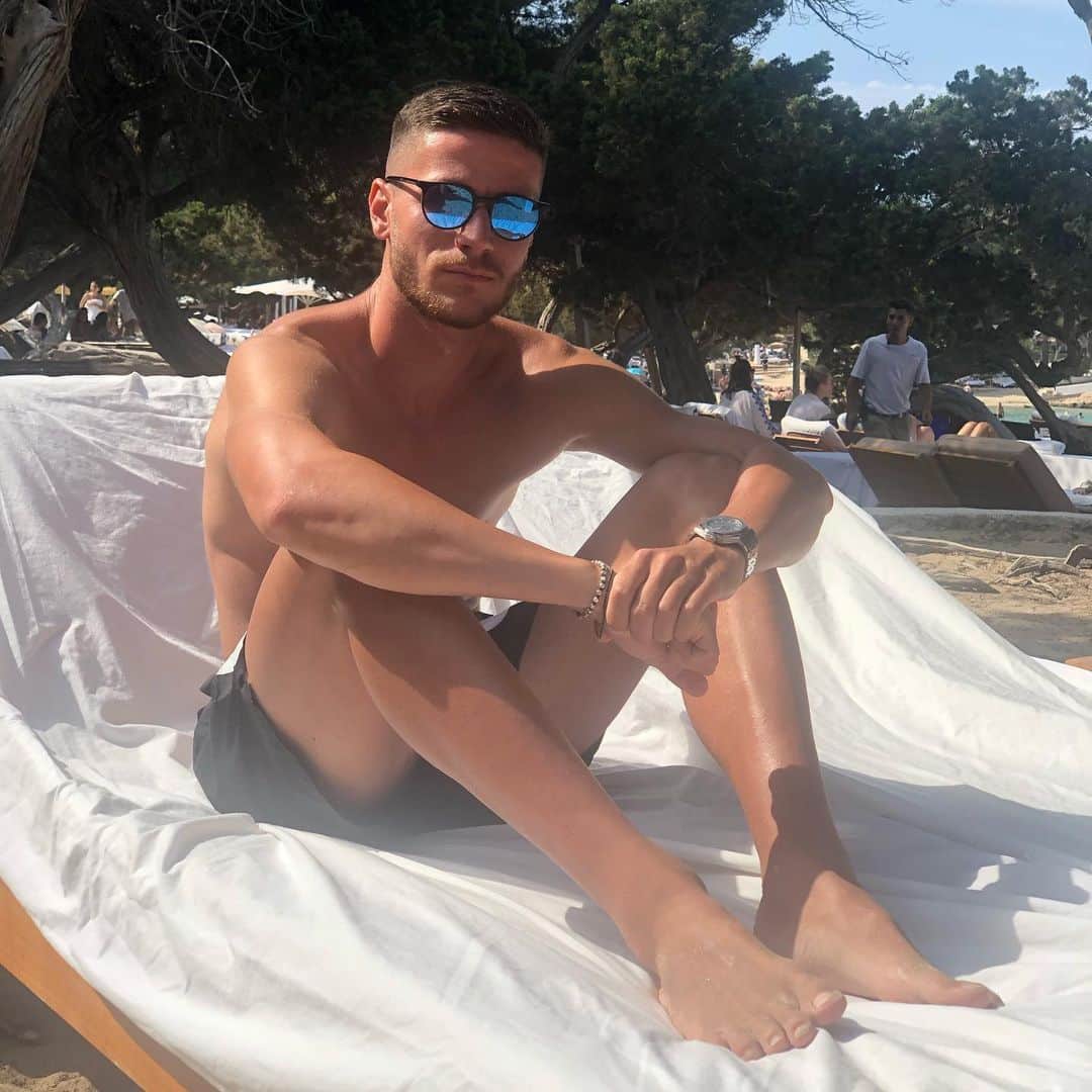 のインスタグラム：「🌴☀️」