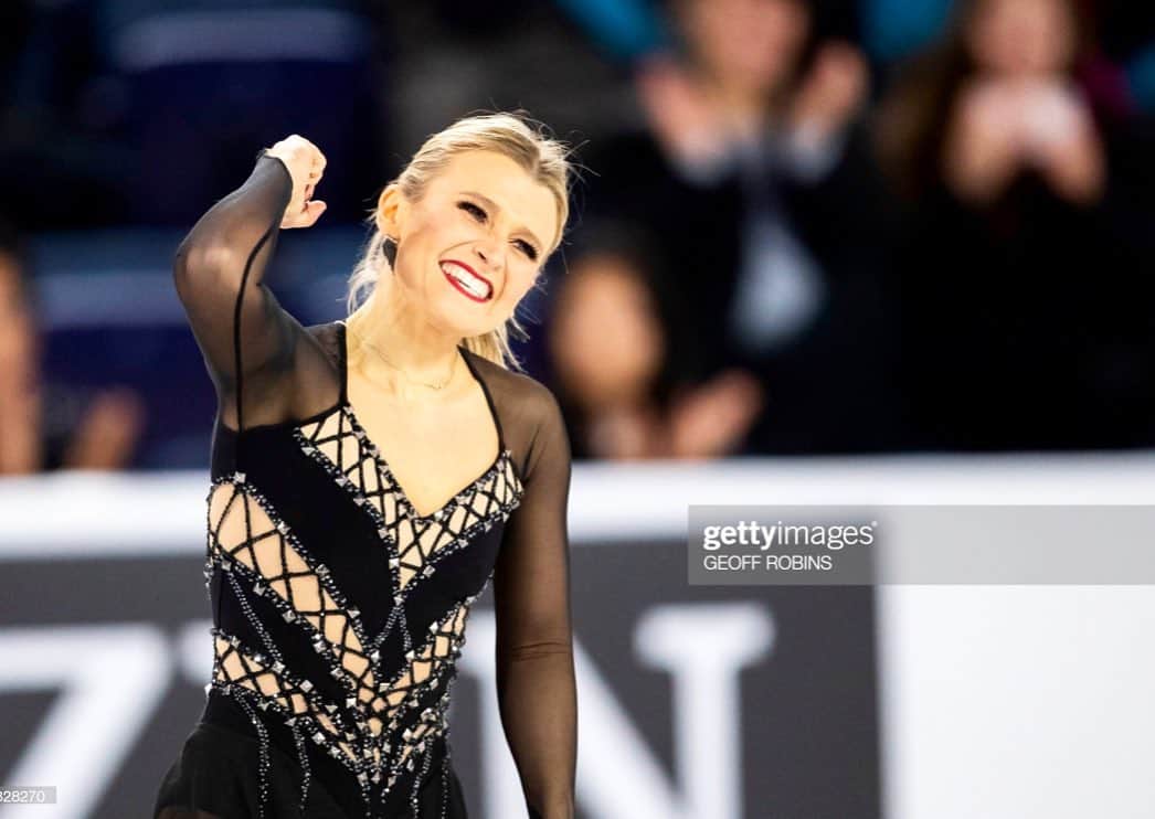 カーステン・ムーア＝タワーズのインスタグラム：「When Friday rolls up 💪🏼👊🏼 📸 Geoff Robins/Getty Images」