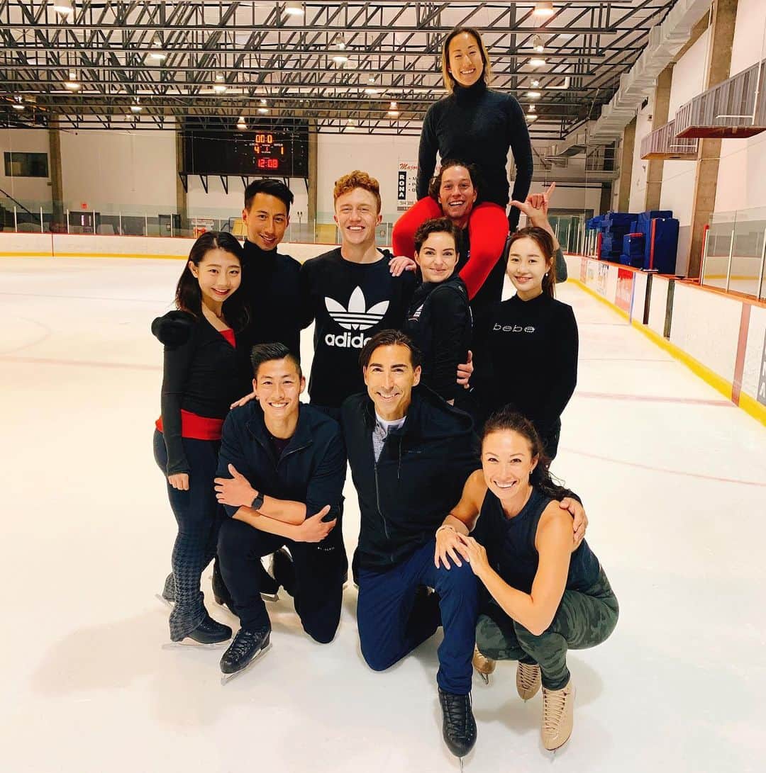 中塩美悠のインスタグラム：「we just finished our Week1 skating season!!! ⛸🌟 I’m so glad to be able to work with you guys...!!😊🍀」