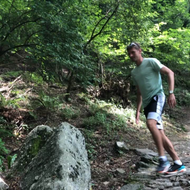 トーマス・ミュラーのインスタグラム：「Fitness session in the holidays 💪 #esmuellert #fitness #thomasmüller #sommerpause」