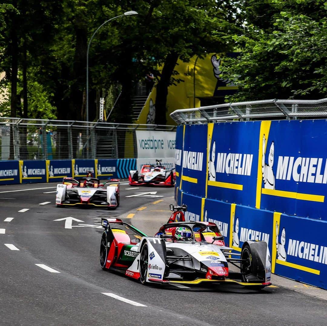 ルーカス・ディ・グラッシさんのインスタグラム写真 - (ルーカス・ディ・グラッシInstagram)「Shakedown done ✅ here in Bern🇨🇭 All ready for the #SwissEPrix tomorrow CET 6pm —— 🇧🇷Tudo certo pro ePrix de Bern amanhã ao vivo na @foxsportsbrasil a partir da 12:30 🇧🇷」6月22日 2時40分 - lucasdigrassi