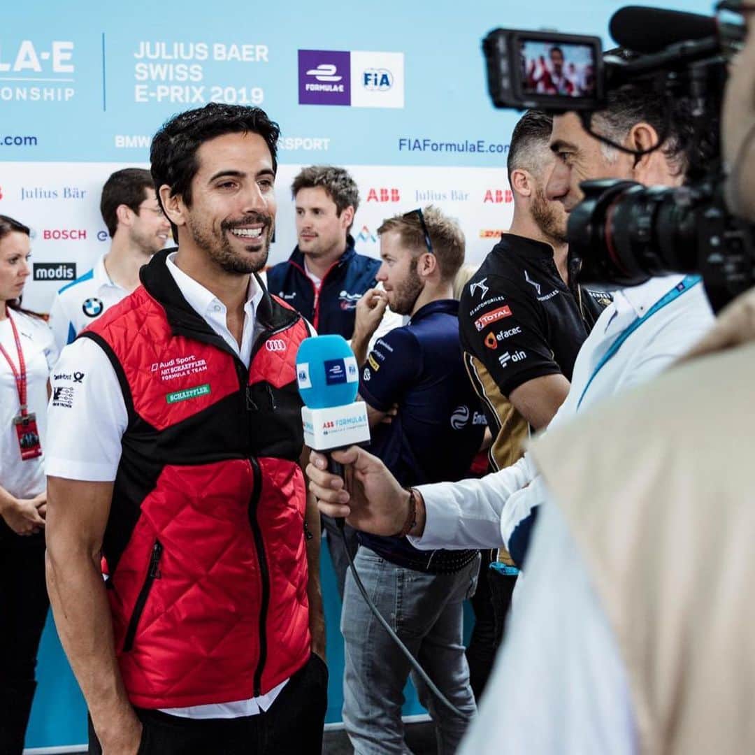 ルーカス・ディ・グラッシさんのインスタグラム写真 - (ルーカス・ディ・グラッシInstagram)「Shakedown done ✅ here in Bern🇨🇭 All ready for the #SwissEPrix tomorrow CET 6pm —— 🇧🇷Tudo certo pro ePrix de Bern amanhã ao vivo na @foxsportsbrasil a partir da 12:30 🇧🇷」6月22日 2時40分 - lucasdigrassi