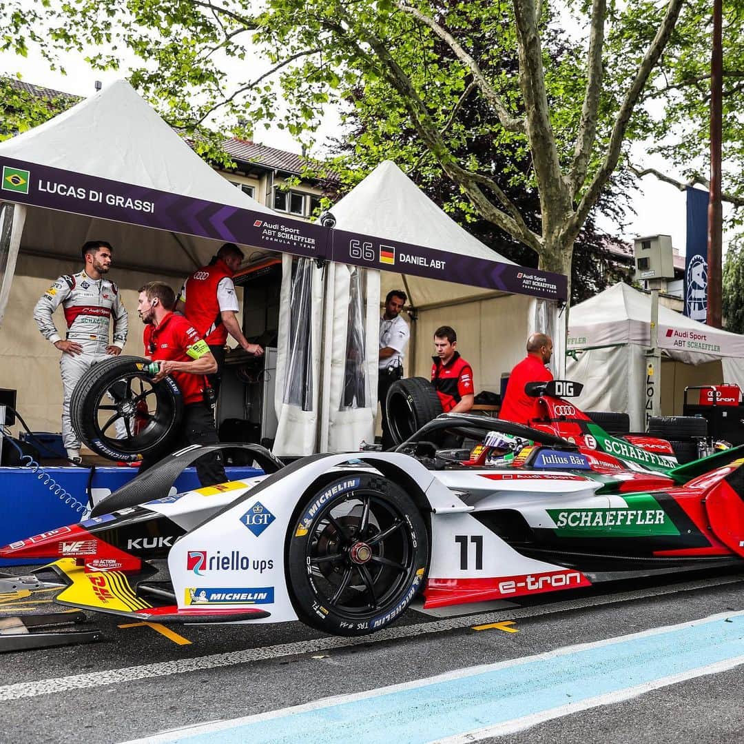 ルーカス・ディ・グラッシさんのインスタグラム写真 - (ルーカス・ディ・グラッシInstagram)「Shakedown done ✅ here in Bern🇨🇭 All ready for the #SwissEPrix tomorrow CET 6pm —— 🇧🇷Tudo certo pro ePrix de Bern amanhã ao vivo na @foxsportsbrasil a partir da 12:30 🇧🇷」6月22日 2時40分 - lucasdigrassi