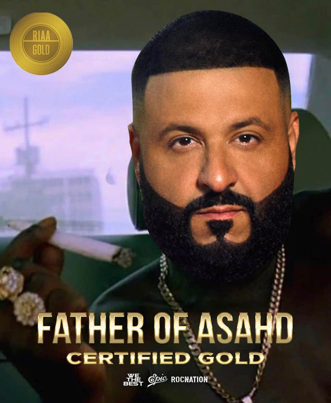 DJキャレドさんのインスタグラム写真 - (DJキャレドInstagram)「One spliff a day keep the evil away !  #FATHEROFASAHD OFFICIALLY CERTIFIED GOLD ! 🏆 #FATHEROFASAHD TO THE WORLD 🌎  ANOTHER ONE !」6月18日 7時10分 - djkhaled