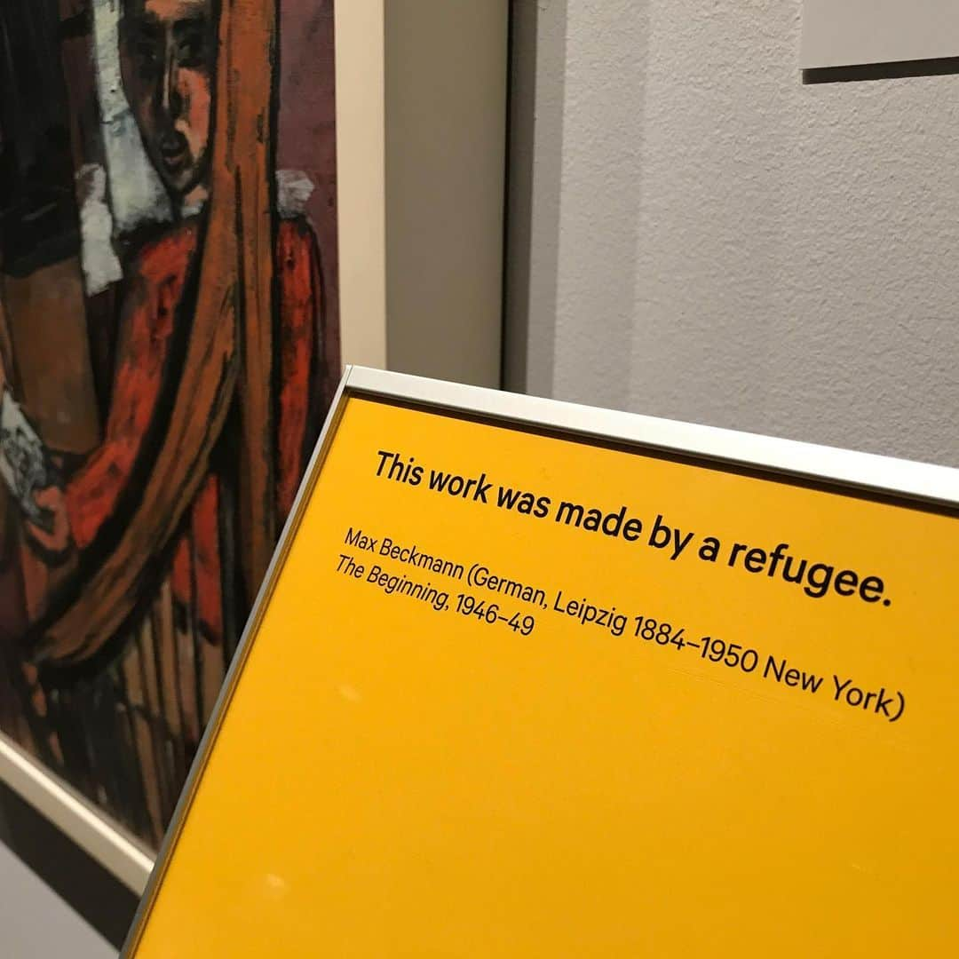 メトロポリタン美術館さんのインスタグラム写真 - (メトロポリタン美術館Instagram)「What would the walls of The Met look like without the contributions of refugee artists? Today we partnered with @theirc to kick off their global campaign for #WorldRefugeeDay on Thursday, June 20. All week, we are highlighting artworks made by refugees—and considering what would be lost without them. ⁣ ⁣ Now through Thursday, we are shrouding "The Lovers" by Marc Chagall, one of 1,500 refugees who were spirited out of France between 1940 and 1941 as part of a rescue effort by the organization that became the IRC. ⁣⁣ ⁣⁣ Join us in saying "Thank you, refugees"—share a work of art by a refugee that speaks to you and tag @metmuseum and @theirc.」6月18日 7時02分 - metmuseum