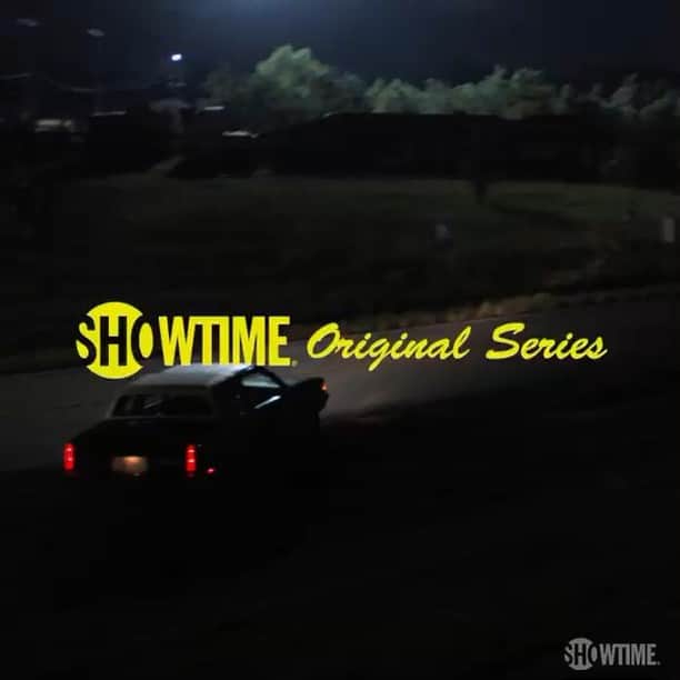 キルスティン・ダンストのインスタグラム：「So pumped to announce that #OnBecomingAGod in Central Florida is coming to @SHOWTIME on August 25 at 10pm!」