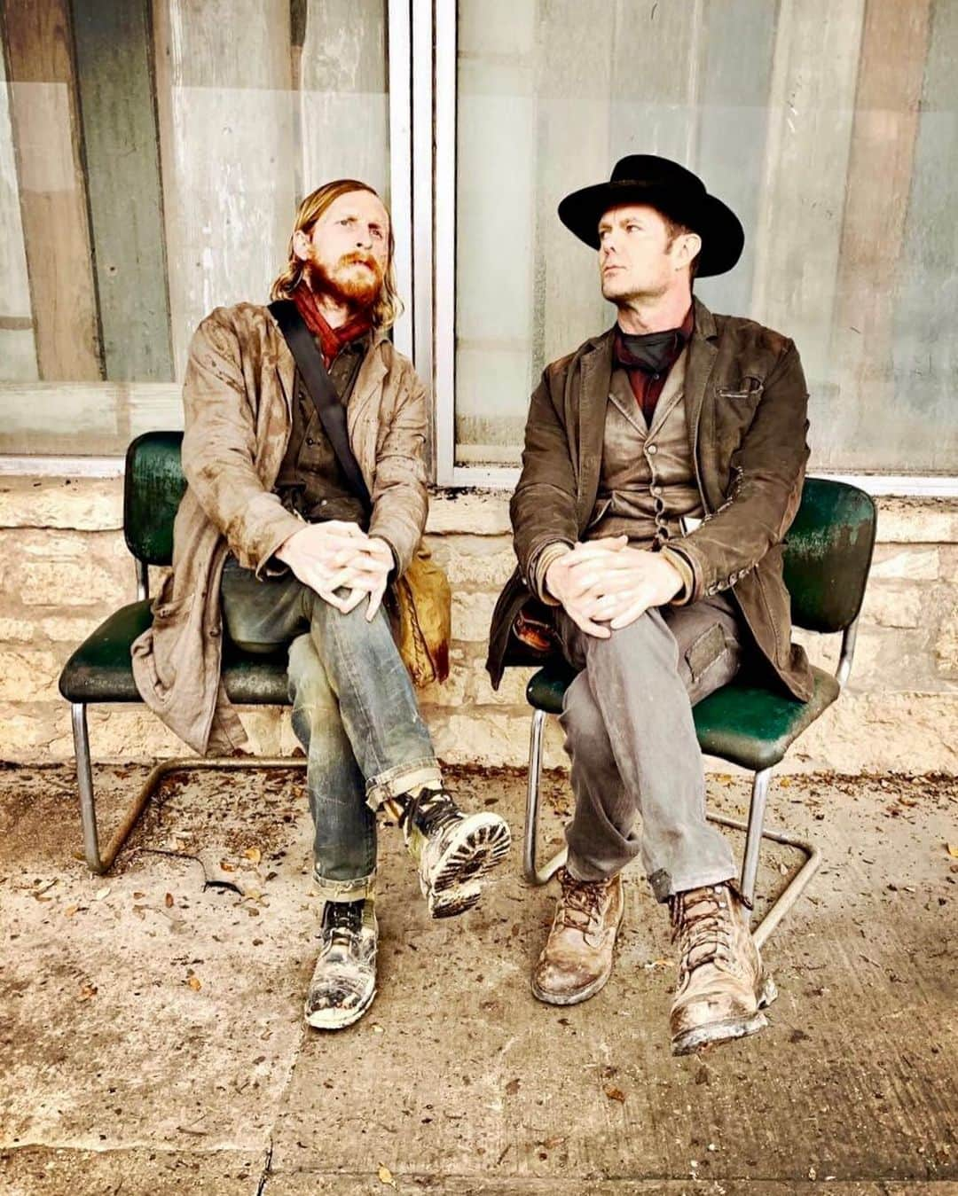 ギャレット・ディラハントさんのインスタグラム写真 - (ギャレット・ディラハントInstagram)「Glad you finally showed up, pard.  Giddyup. (📸 via @neemers)」6月17日 22時35分 - garretdillahunt