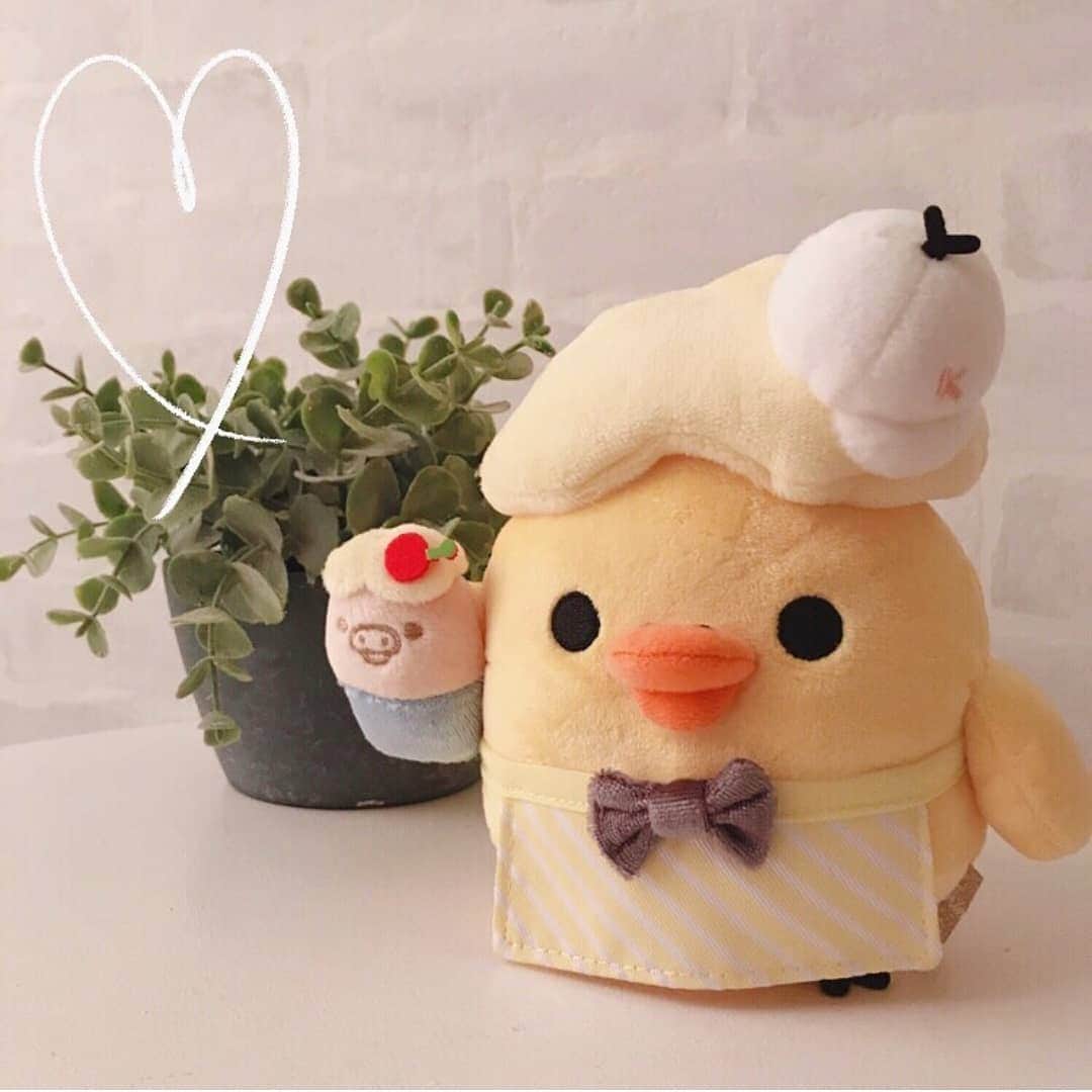 Rilakkuma US（リラックマ）さんのインスタグラム写真 - (Rilakkuma US（リラックマ）Instagram)「Welcome to the Kiiroitori Muffin Cafe! This new series features Kiiroitori's special cafe where there are lots of cute sweets to eat! May we take your order? . . . #rilakkumaus #rilakkuma #sanx #kawaii #Kiiroitori #リラックマ #サンエックス #きいろいとり」6月17日 22時52分 - rilakkumaus