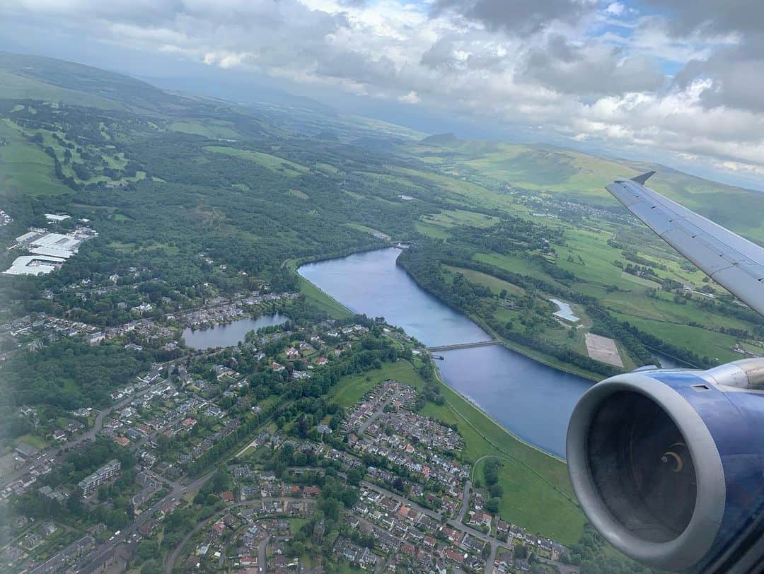 ジョン・バロウマンさんのインスタグラム写真 - (ジョン・バロウマンInstagram)「Just landed in #glasgow for #jbfabulous looking forward to a sold out show tomorrow night.  jb」6月17日 22時50分 - johnscotbarrowman