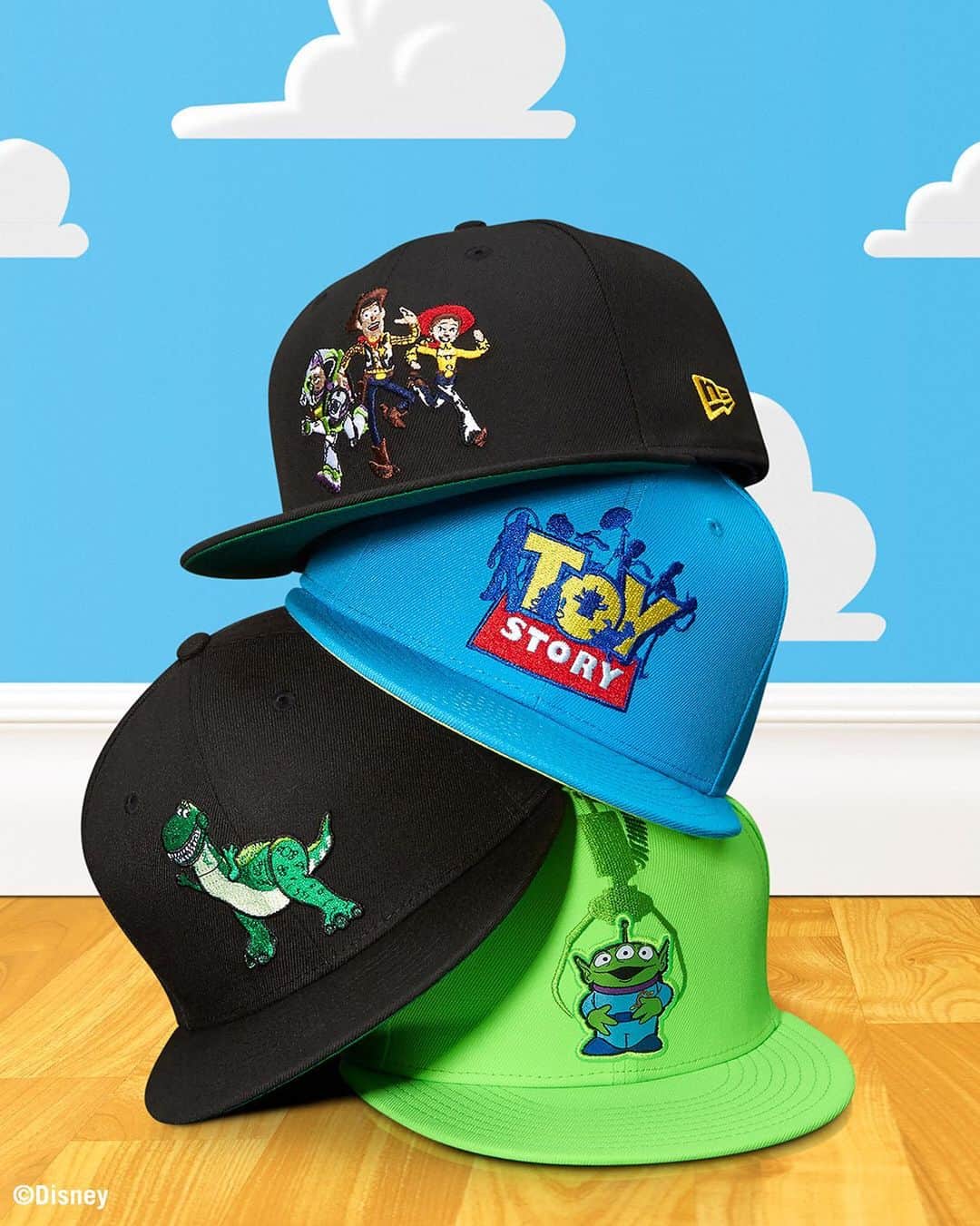 ニューエラ・キャップのインスタグラム：「Your favorite Toy Story characters are back... on a #NewEraCap. The Toy Story Collection just dropped on neweracap.com」