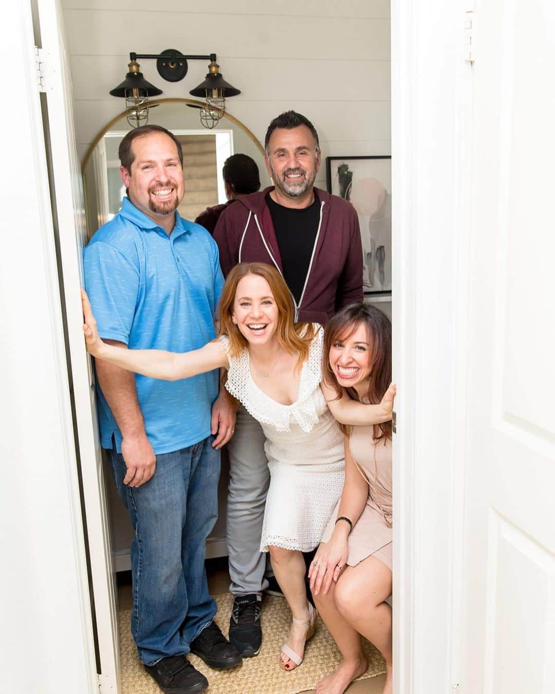 エイミー・デビッドソンさんのインスタグラム写真 - (エイミー・デビッドソンInstagram)「Sneak peek of our new powder room and the amazing humans who made it possible! Full Reveal on the blog! . . . Thank you, @csodapop and @surfacedesignandconstruction for your magic ✨✨✨You’ve made me one happy mama🙌🏻 . . . amydavidson.com 📷 @ographr ♥️ http://liketk.it/2CCr4 #liketkit @liketoknow.it #LTKhome #LTKunder100 #LTKfamily」6月17日 23時36分 - amy_davidson