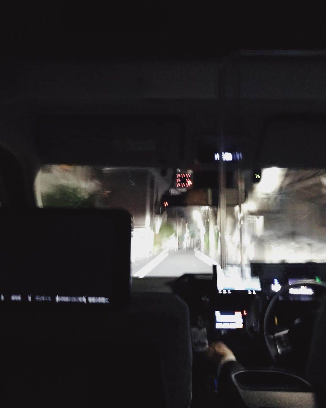 柏木作夢さんのインスタグラム写真 - (柏木作夢Instagram)「何度目の光景か  #taxi」6月18日 0時00分 - samukashiwagi